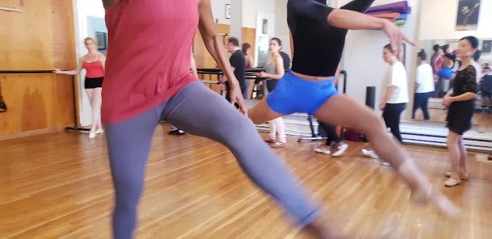 Symmetry Dance Wellness Picture 7