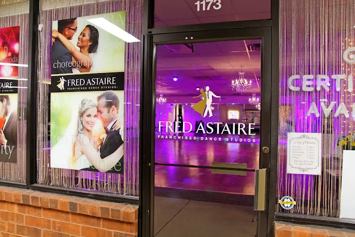 Fred Astaire Dance Studios Picture 9