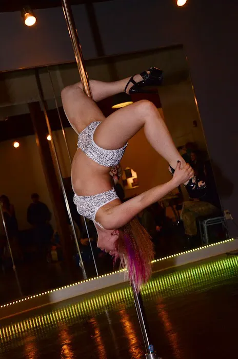 Hypnotic Pole Fitness Picture 3