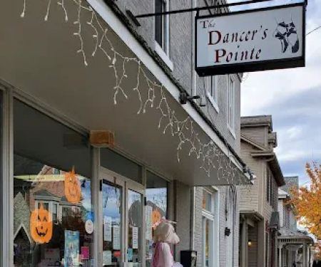 Dancer's Pointe