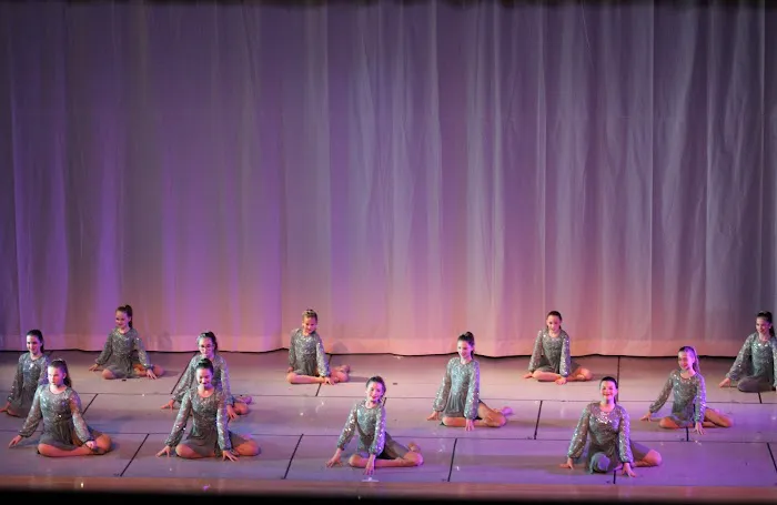 Longwood Performing Arts Picture 3