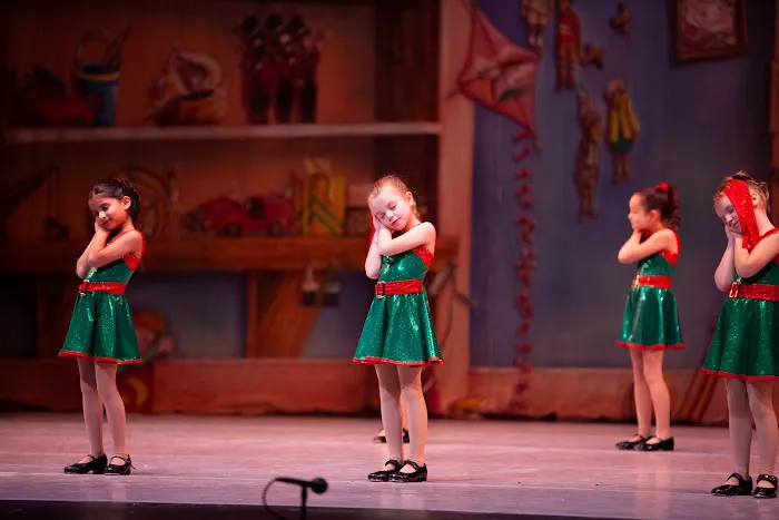 Longwood Performing Arts Picture 5