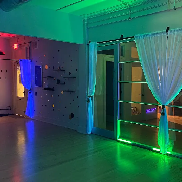 Dance Hub LLC Picture 5