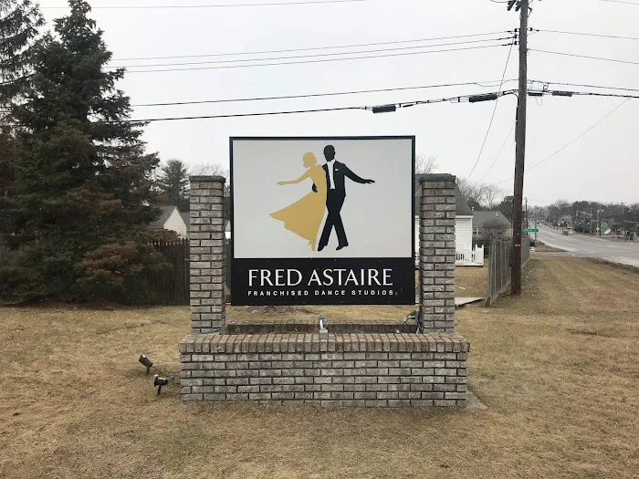 Fred Astaire Dance Studios - Albany Picture 7