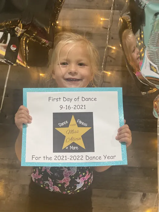 Dance with Miss Alicia Picture 1