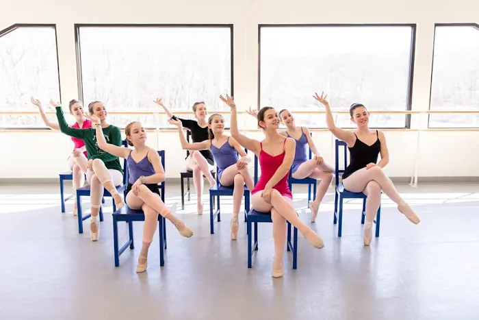 Shoreline Ballet Picture 1
