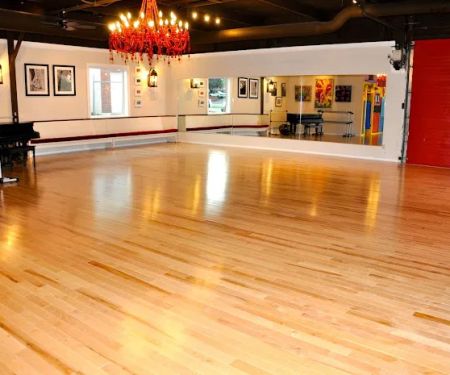 Van Dance CT