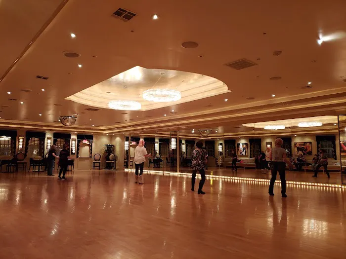 BlueBallRoom Dance Studio Picture 1