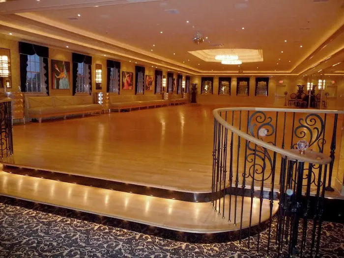 BlueBallRoom Dance Studio Picture 8