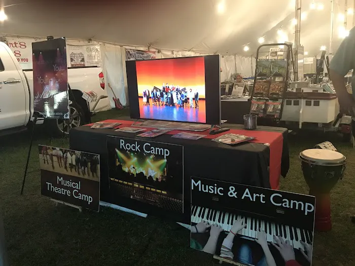 CM School of Fine Arts Picture 8