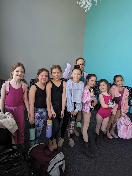 The Studio 201 Picture 8