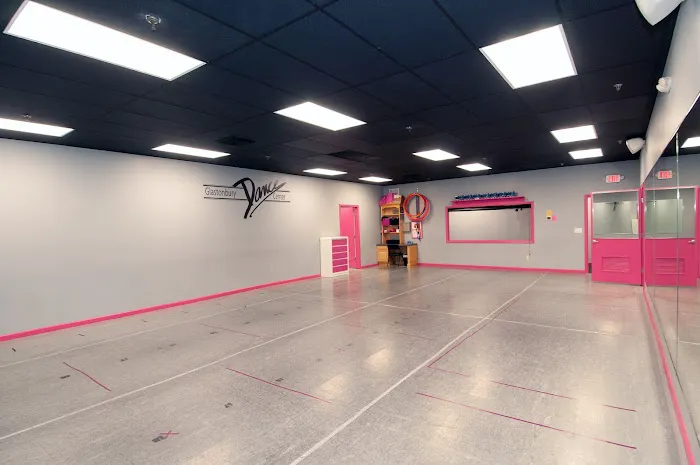 Glastonbury Dance Center Picture 2