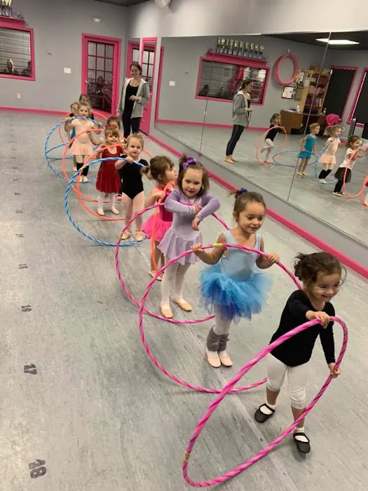 Glastonbury Dance Center Picture 3