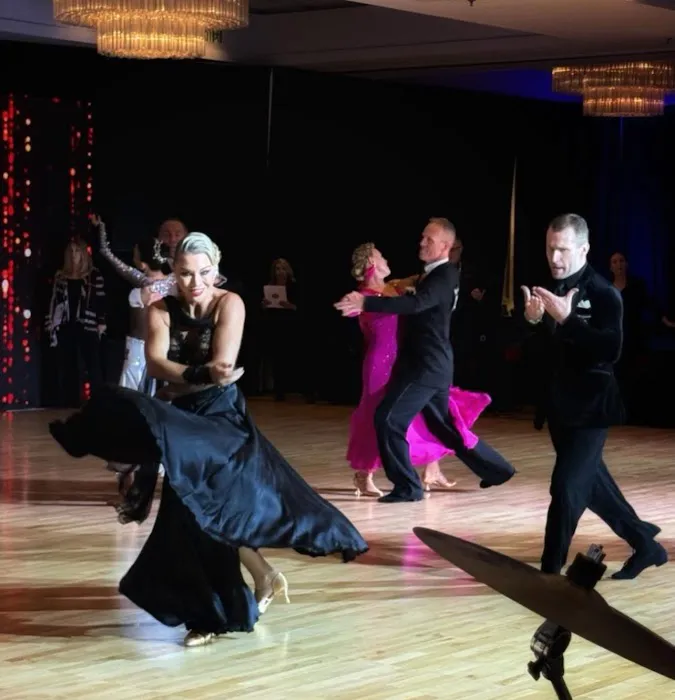 Vlad Astafiev Ballroom Picture 1