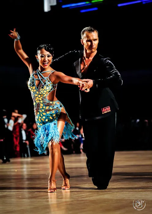 Vlad Astafiev Ballroom Picture 3