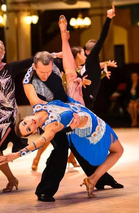 Vlad Astafiev Ballroom Picture 4