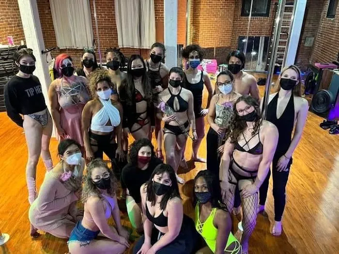 Soul Pole Dance Studio Picture 5