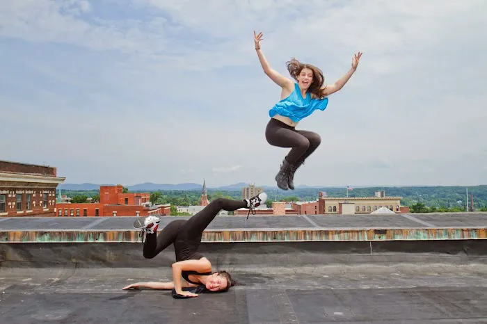 Dance Inc Picture 4