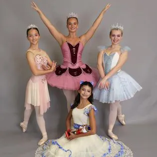 En Pointe Studio Picture 4