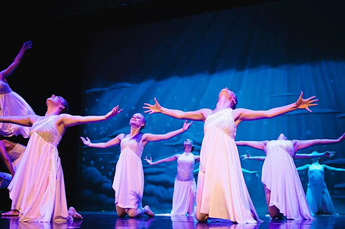 Light of Life Performing Arts Picture 1