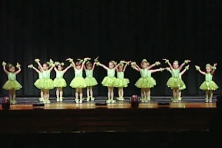 Victoria's Dance Stars Picture 5