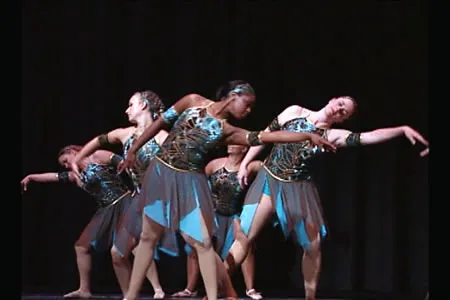 Victoria's Dance Stars Picture 10