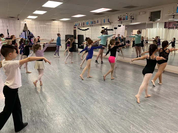 Dance Me Picture 6