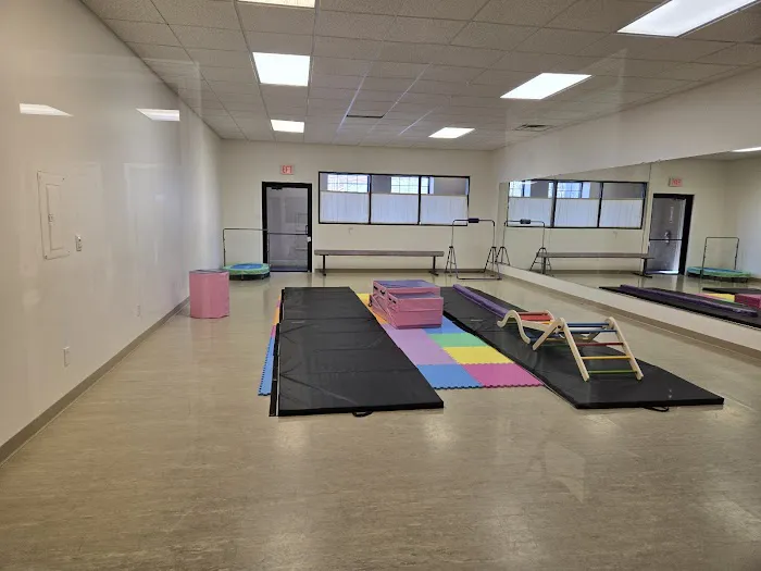 Modern Art Theater and Dance Academy Picture 1