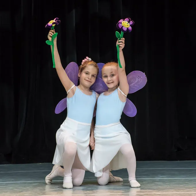 Shooting Star Dance Star Picture 4
