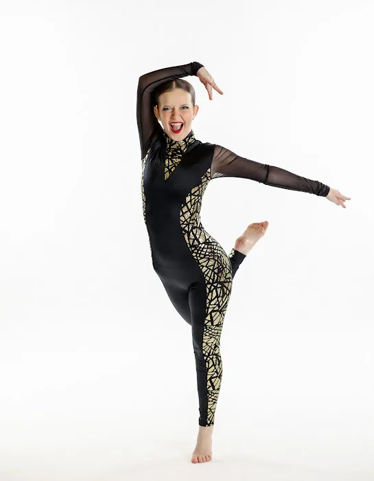 Illumination Dance Picture 5