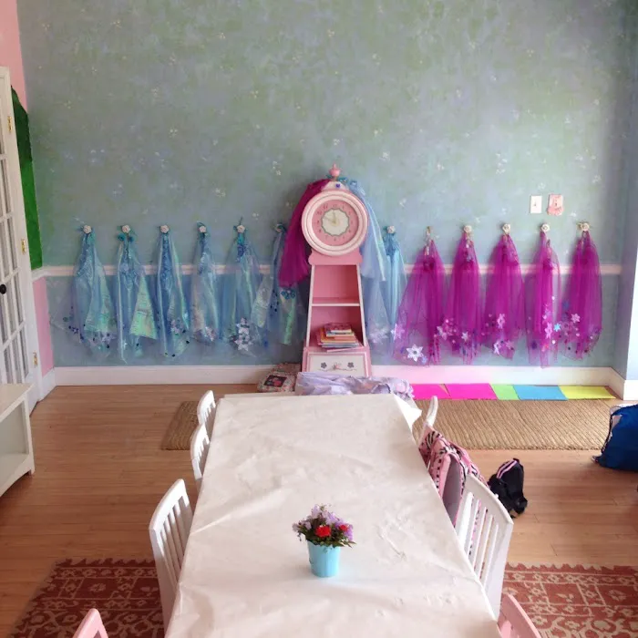 The Dancing Lights Ballet School Picture 3