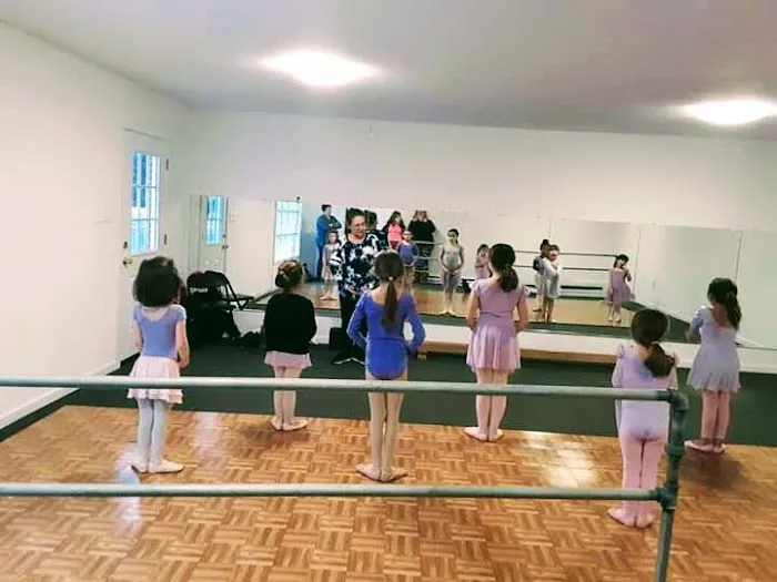 Kathleen Russell Dance Studio Picture 9