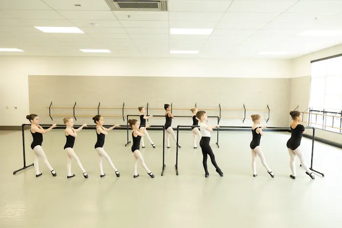 Dance Fever Studio Picture 4