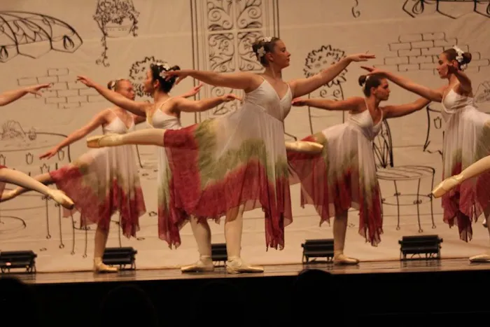 Margaret McCann School of Dance Picture 6