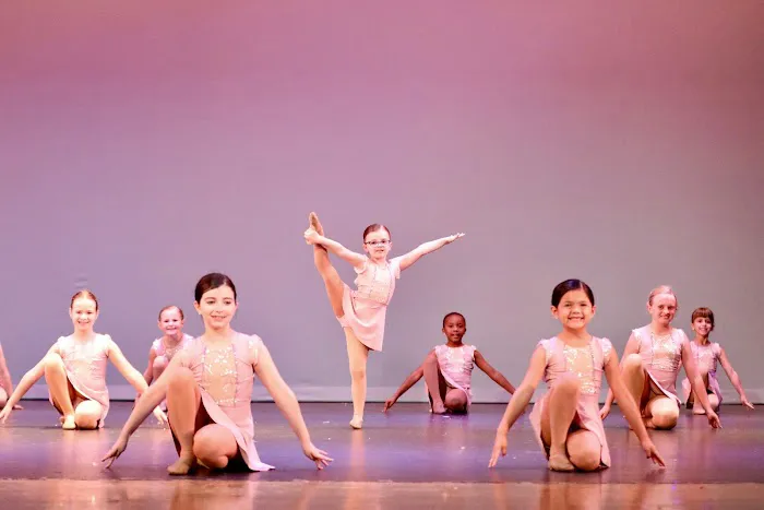 Supernova Dance Company Picture 2