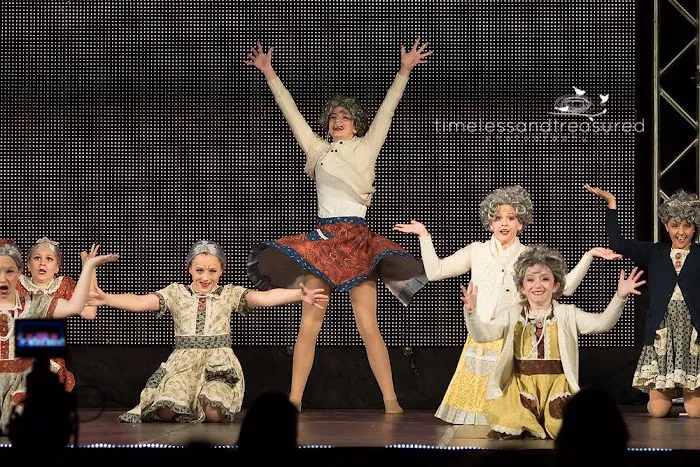 Supernova Dance Company Picture 8