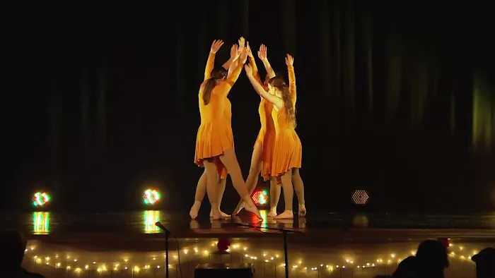 Forest Hill Dance Picture 3