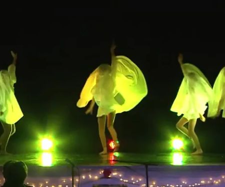 Forest Hill Dance