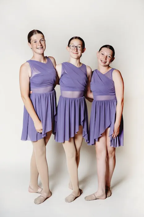 Pizazz Dance Studio Picture 6