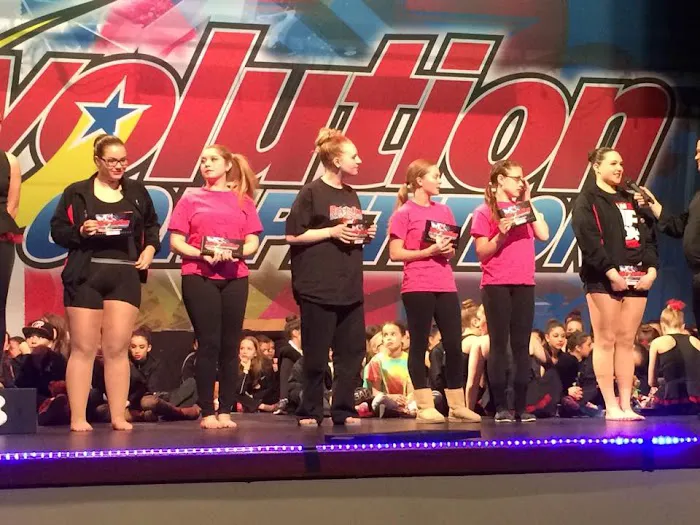 Pizazz Dance Studio Picture 10