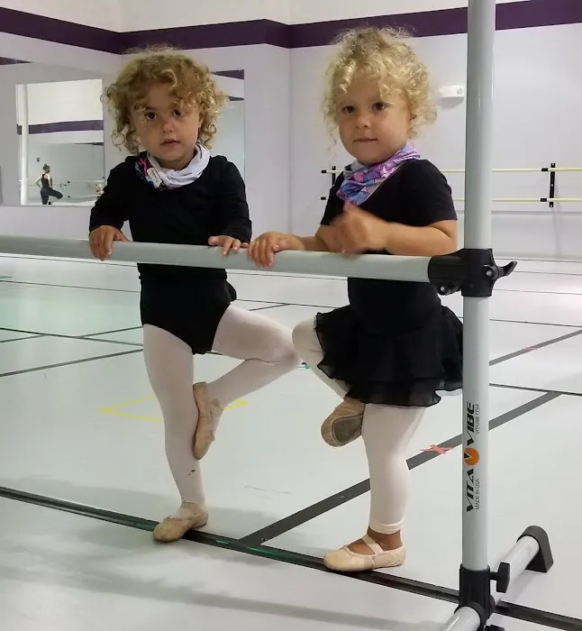Dance Expressions Picture 6