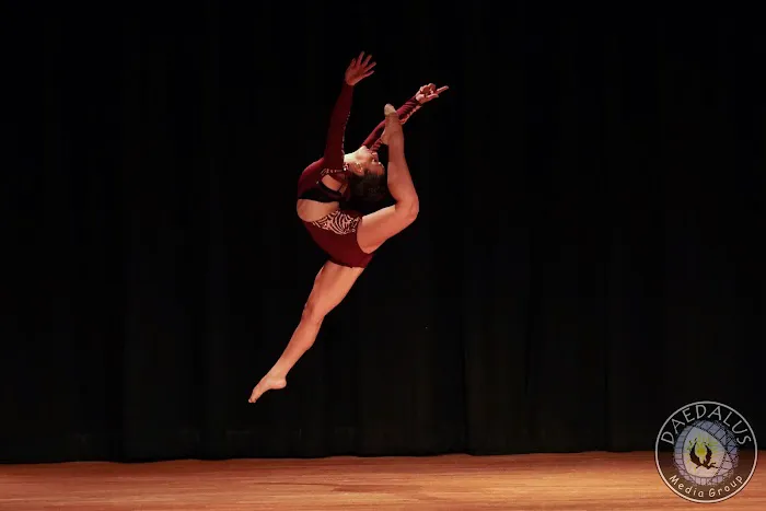 Dance Expressions Picture 7