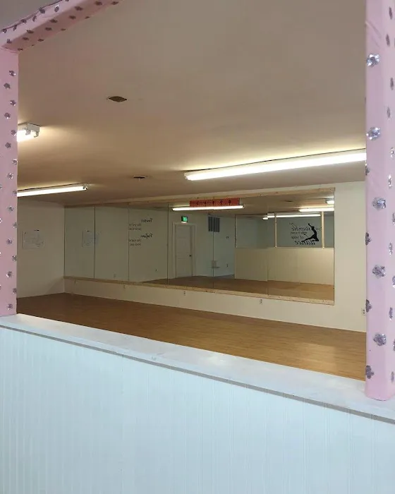 New Motions Dance Center Picture 7