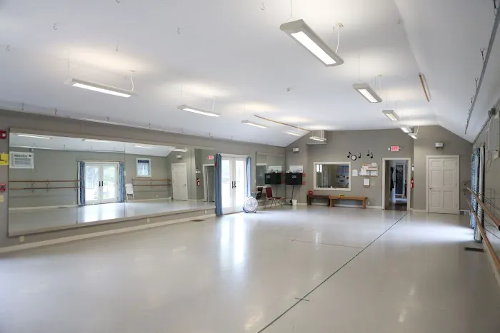 Hubbard Hall - Center for the Arts and Education Picture 8