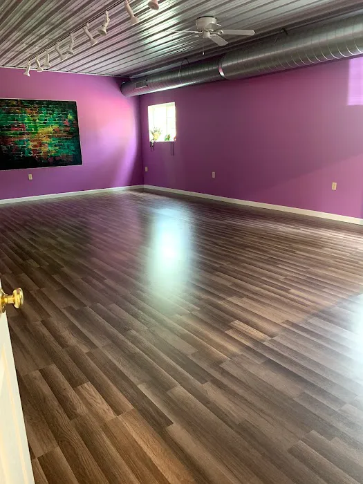 Molly’s Motion Dance & Yoga Center Picture 1