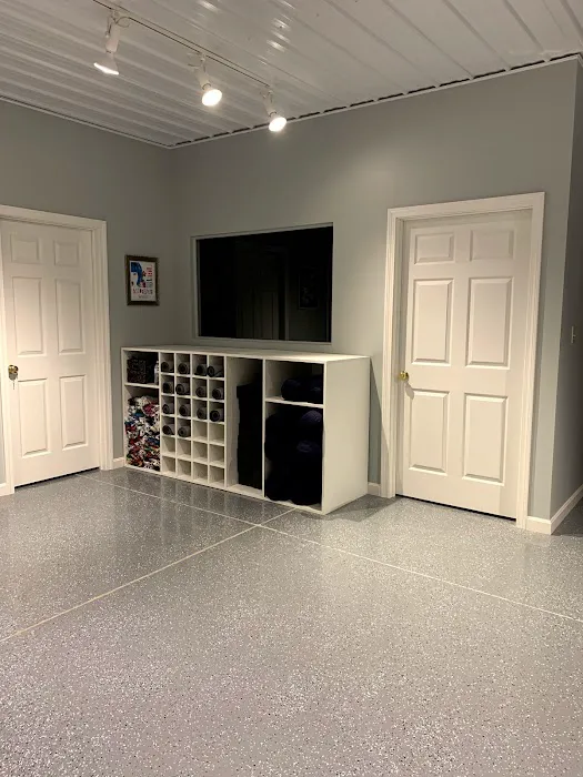 Molly’s Motion Dance & Yoga Center Picture 4