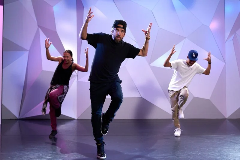 How a Professional Hip Hop Dance Videos School Can Transform Your Skills