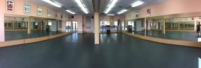 Carolyn Dutra Dance Studio Picture 1