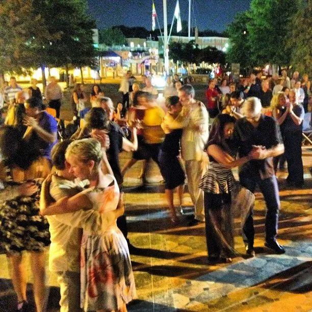 Annapolis Tango, Fábrica Tango Picture 10