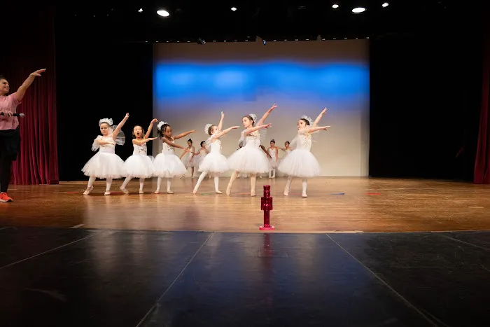 Elixir School of Dance Picture 9